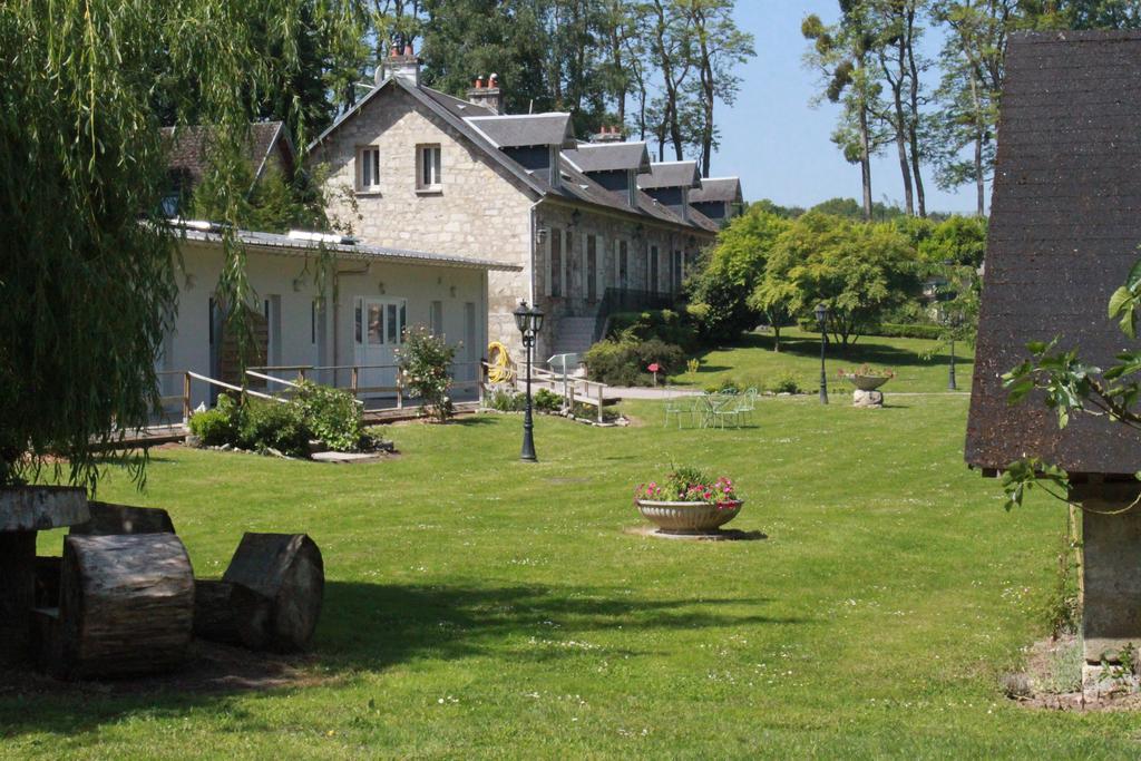 Вилла Domaine Le Translon Saint-Pierre-Aigle Экстерьер фото
