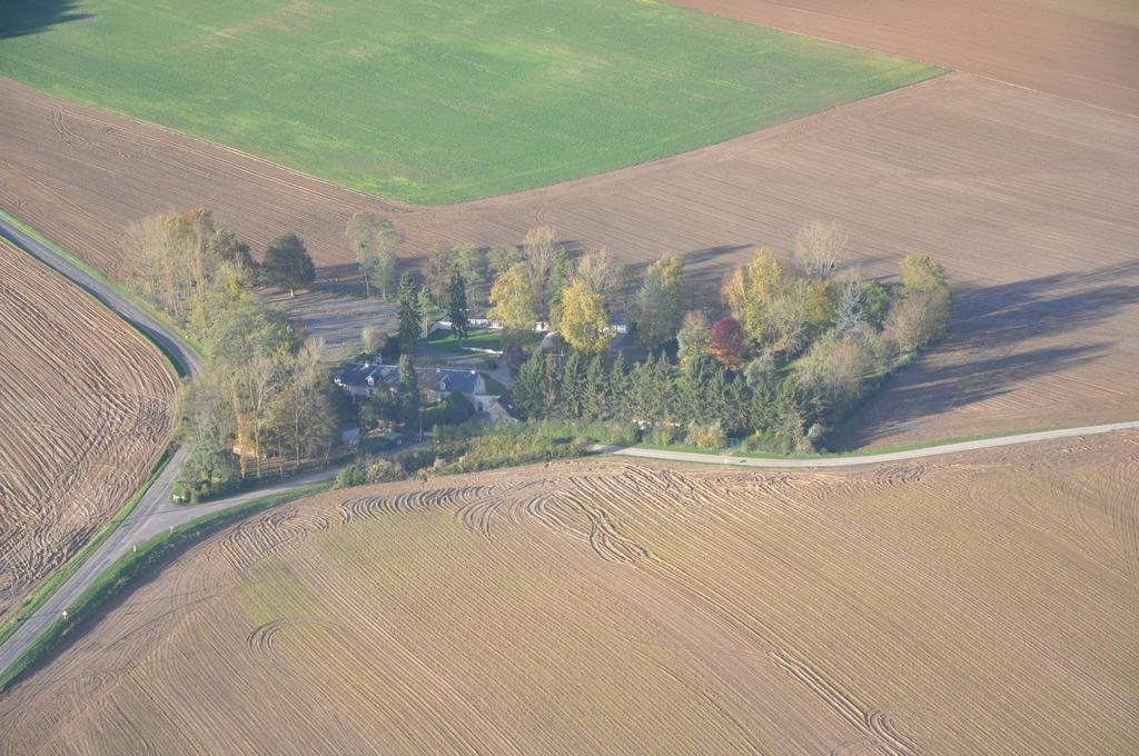Вилла Domaine Le Translon Saint-Pierre-Aigle Экстерьер фото